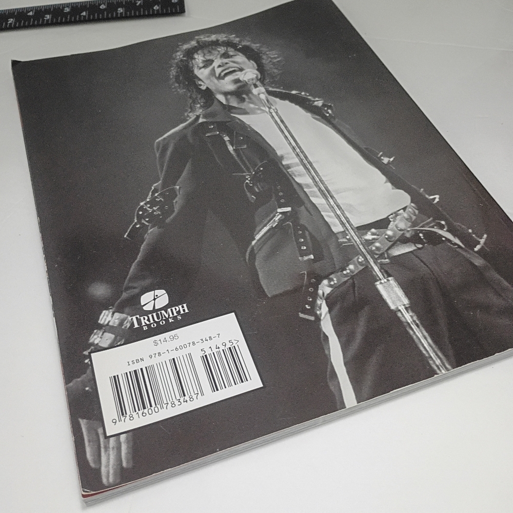 Michael Jackson: The One and OnlyTriumph Books 128 pages High Color Paperback - Picture 2 of 5